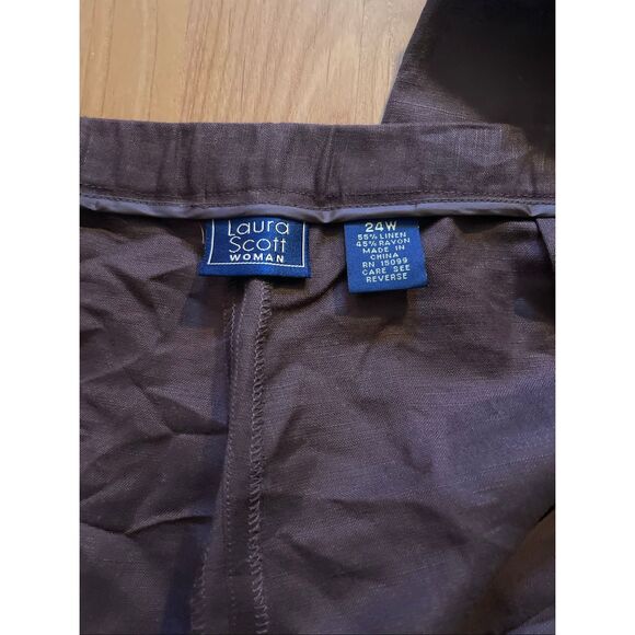 Laura Scott Brown Pleated Cropped Dress Pants Capri Women’s Plus 24W - Picture 3 of 7